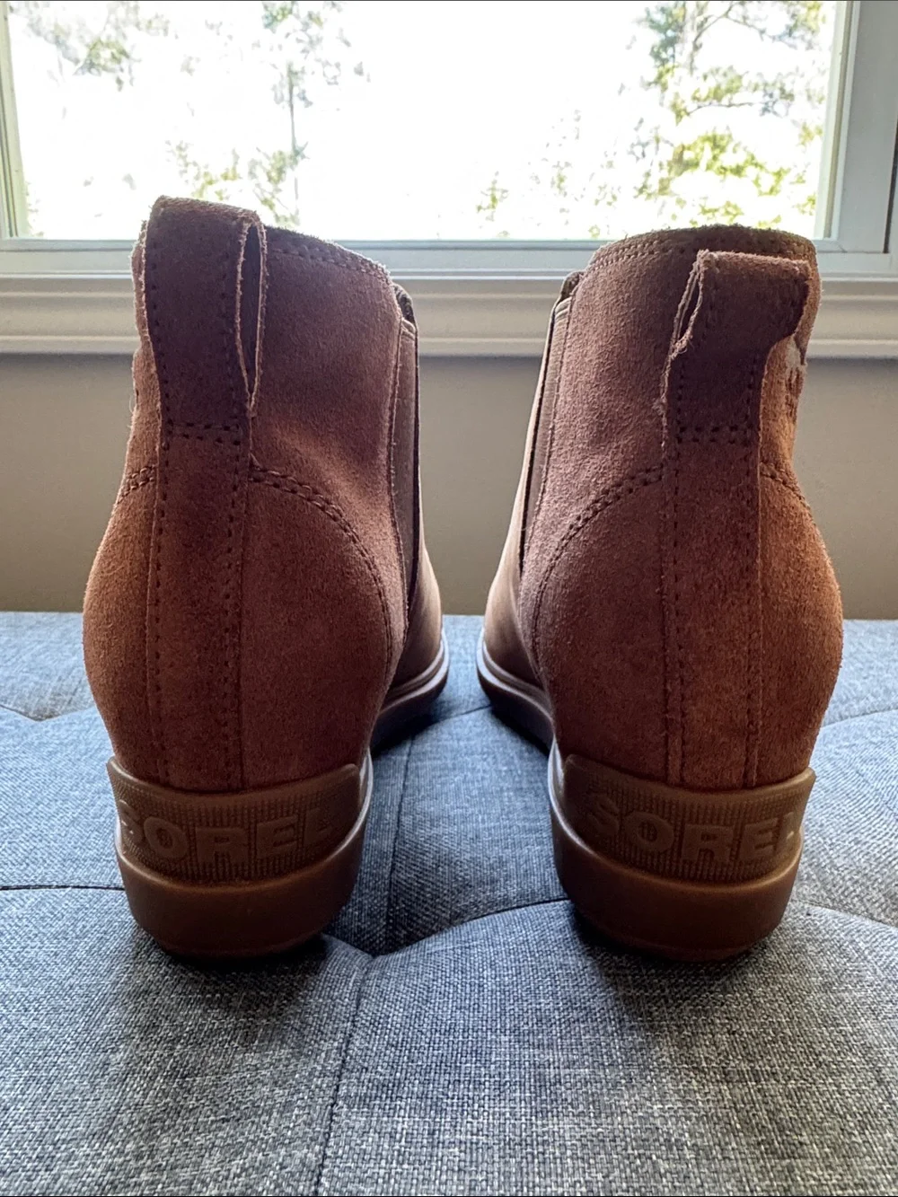 Sorel Tan Women's Chelsea Ankle Boots